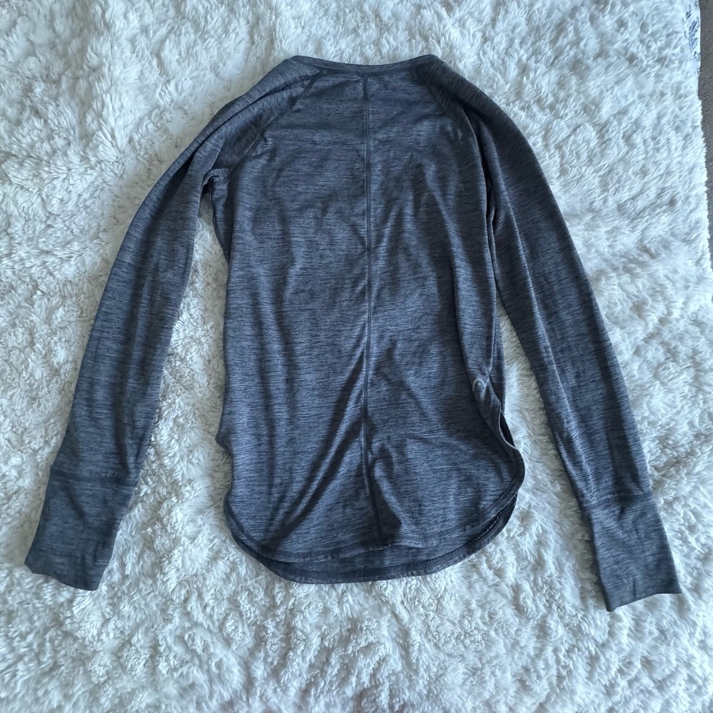 Long sleeve top